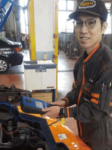 サービス部職 教育担当　2007年 入社
